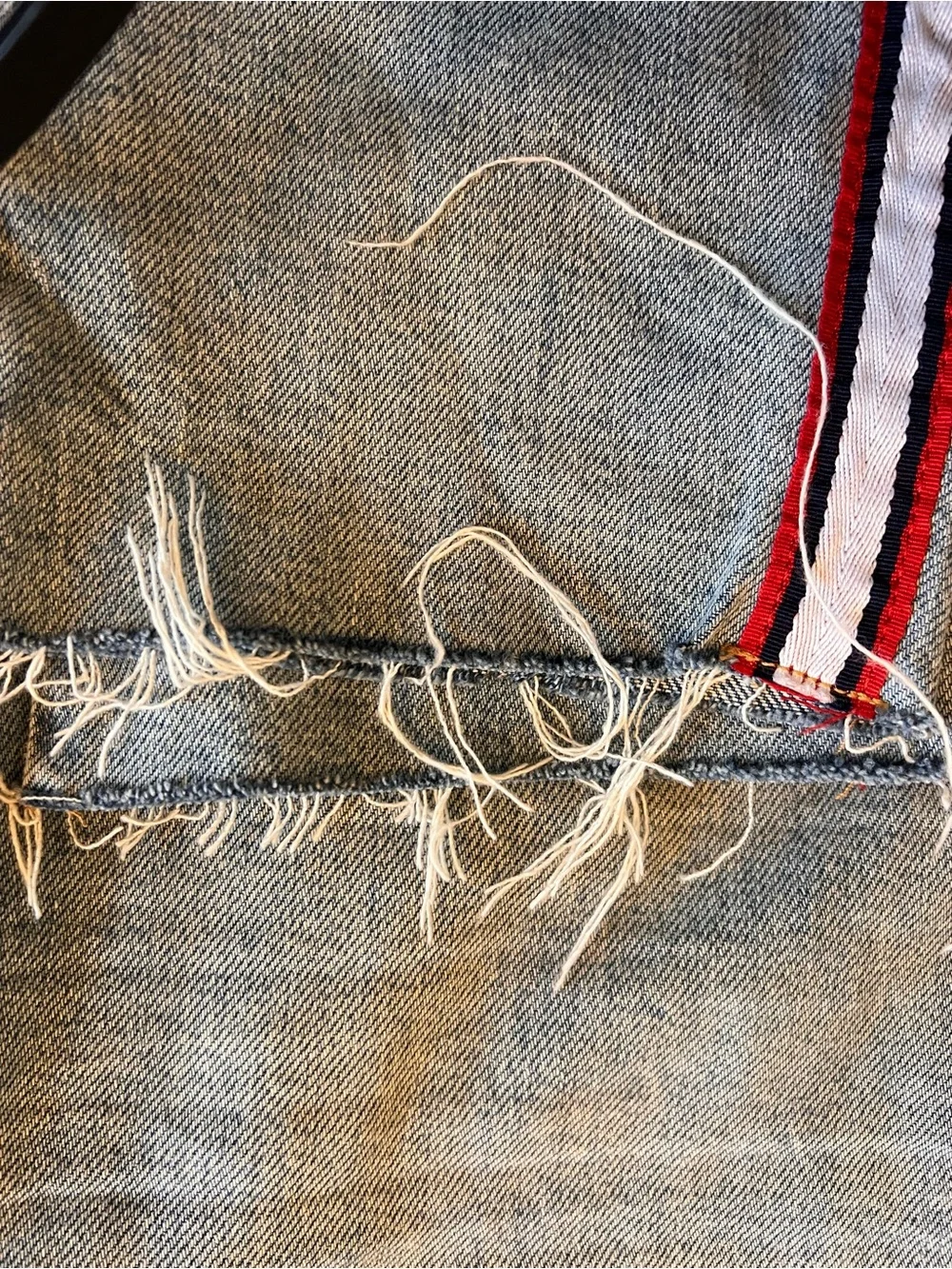Banana Republic High Rise Straight Jeans Women’s 27 Light Wash Stripe Raw Hem